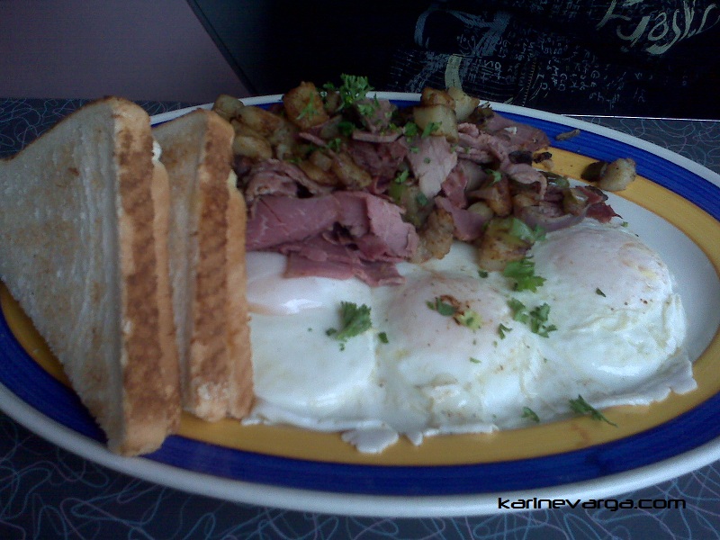 Corn Beef Hash @ Lake Effect