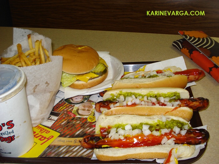 Hot Dogs @ Ted's