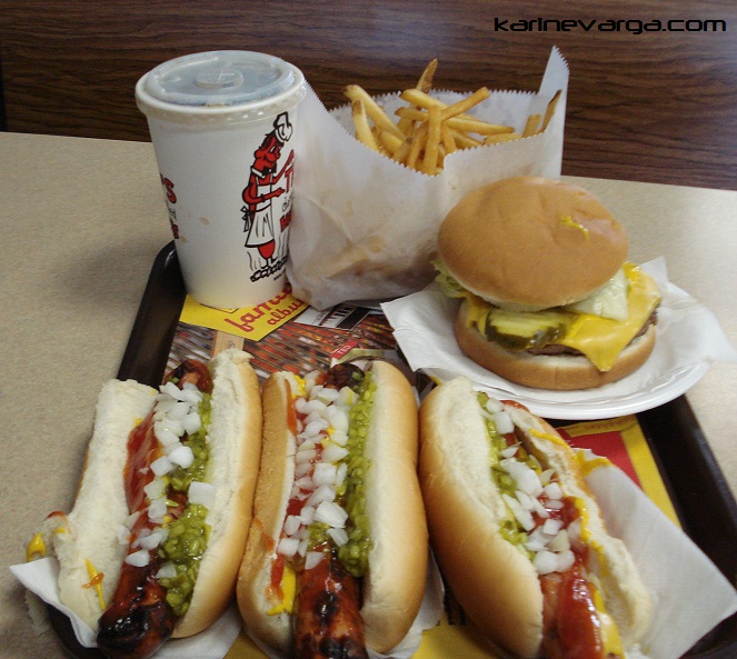 Hot Dogs @ Ted's